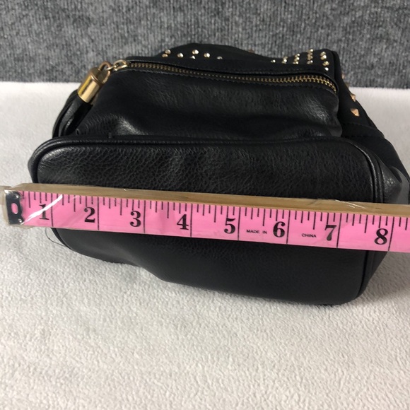 Bebe - Picture 11 of 11